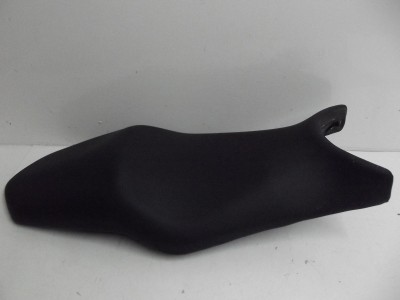 selle origine YAMAHA en bon ét XJ6 600 2009-2016