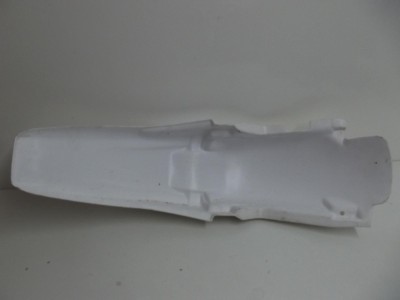 garde boue arrière  de marque  YZ 125 1996-2001 2