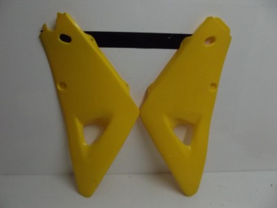 ouie de radiateur de marque U CR 125 2000-2005