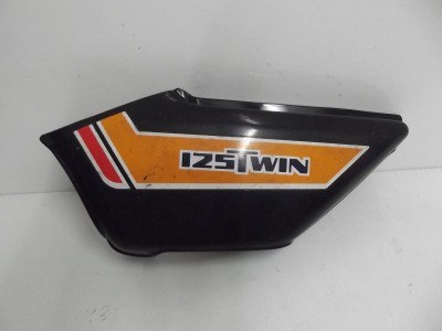 cache latéral coté gauche orig CB TWIN 125 1979-1981