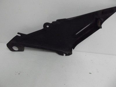 cache sous selle coté gauche o DIVERSION XJ6 600 1992-2003 2
