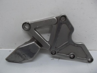 platine de repose pied conduct BANDIT 400 1990-1995