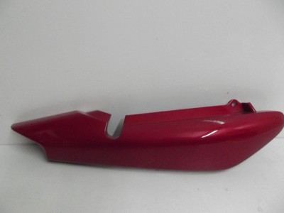coque arrière couleur rouge or YBR 125 2007-2009