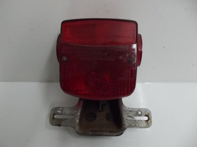 feu arrière  origine SUZUKI ,  GN 125 1983-1996
