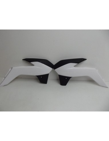 ouïes de radiateur de marque A SX 85 2013-2017