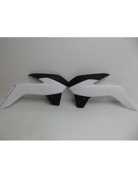 ouïes de radiateur de marque A SX 85 2013-2017