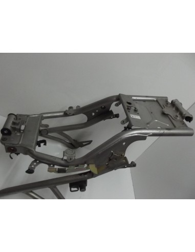 boucle arrière origine YAMAHA  FZ6 600 2004-2006