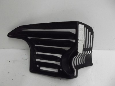 grille de radiateur coté droit DTR 50 1989-1989