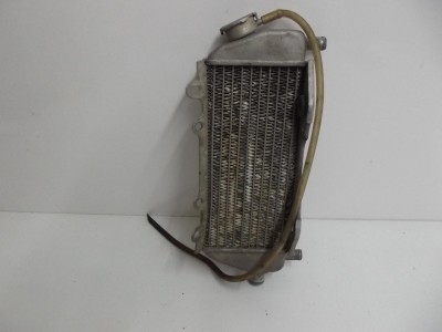 radiateur coté droit en bon ét KX  125 1994-1998