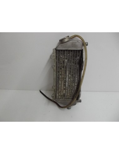 radiateur coté droit en bon ét KX  125 1994-1998