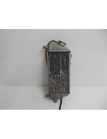 radiateur coté droit en bon ét KX  125 1994-1998