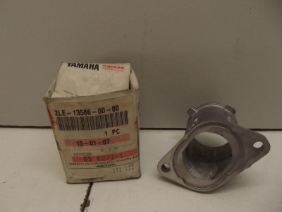 pipe d'admission droite 74 FZR 1000 1987-1988 2