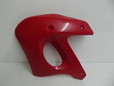 ouïe de radiateur rouge coté d DTR 50 1998-2003
