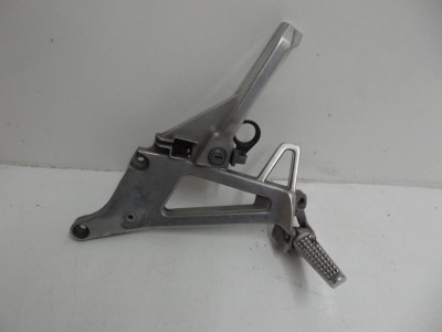 Platine de repose pieds passag VFR 750 1990-1993