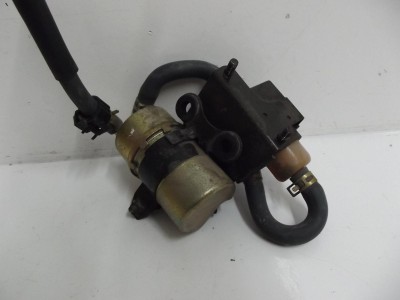 pompe à carburant  origine YAM TDM 850 1996-2001