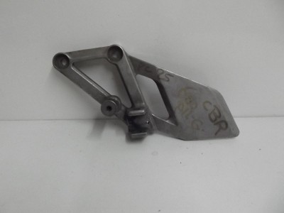 platine de repose pied pilote  CBR 600 1991-1994