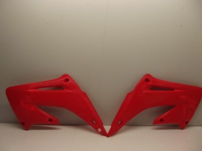 ouïes de radiateur de marque U CR 125 2002-2007