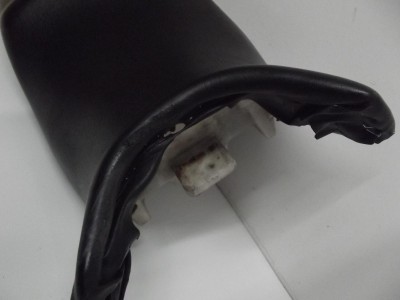 selle origine SUZUKI en bon ét GSXF 750 1989-1997 2