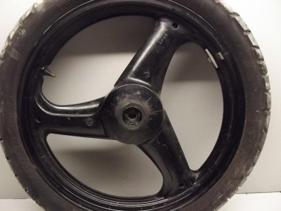 roue arrière  origine HONDA ,  VARADERO 125 2001-2006
