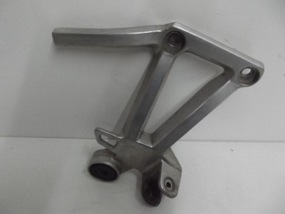 platine de repose pieds passag FAZER 600 1998-2001