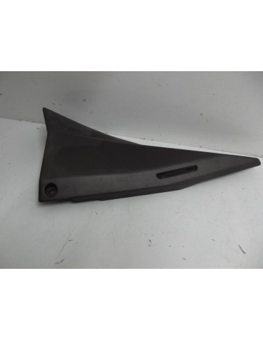 cache sous selle latéral coté  Z 750 750 2004-2006