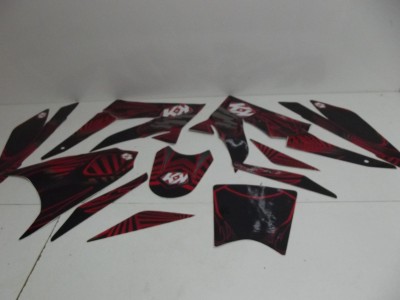 kit déco de marque KUTVEK roug SENDA R DRD XTREME 50 2010-2015