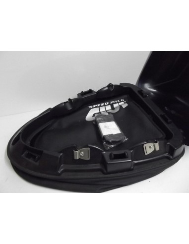 speed pack 40 L de marque GIVI R6 600 1998-2001