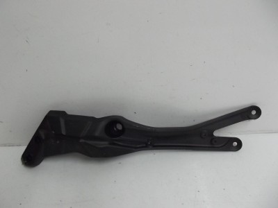 renfort de cadre coté gauche o Z800 800 2013-2016