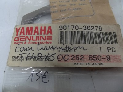 Ecrou neuf YAMAHA XMAX CYGNUS... ref 90170-36279 2