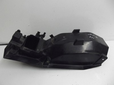bac à batterie passage de roue ZZR 600 1990-1992
